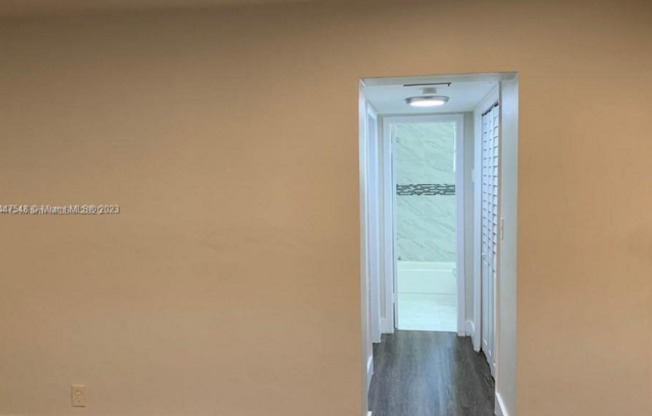 1 bed, 1 bath, 650 sqft, $1,550, Unit 105