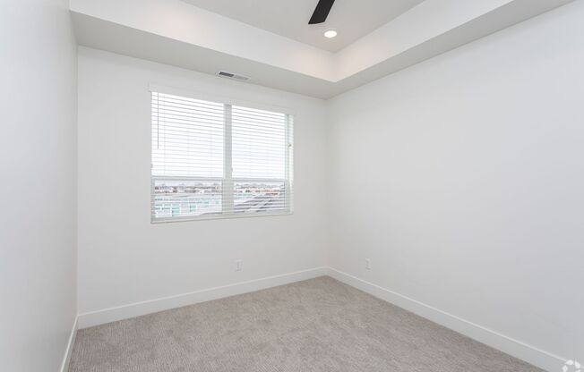 1 bed, 1 bath, $1,250, Unit 106