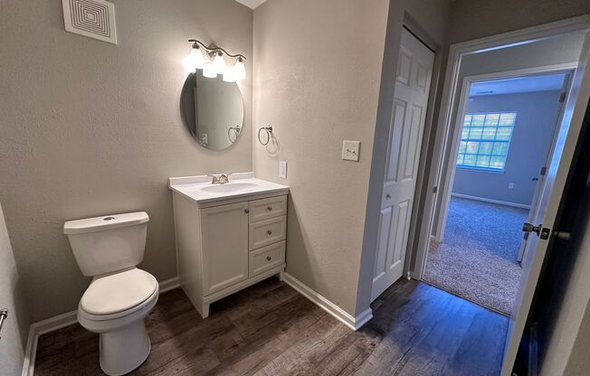 2 beds, 2 baths, 1,010 sqft, $1,298, Unit B3-201