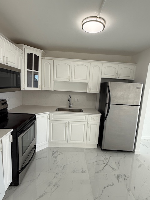 1300 NE Miami Gardens Dr