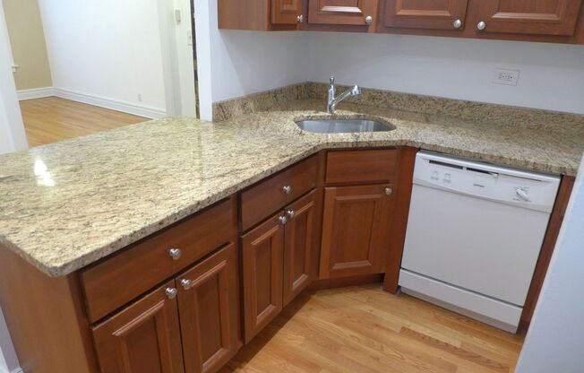 1 bed, 1 bath, 600 sqft, $1,750, Unit 34151W