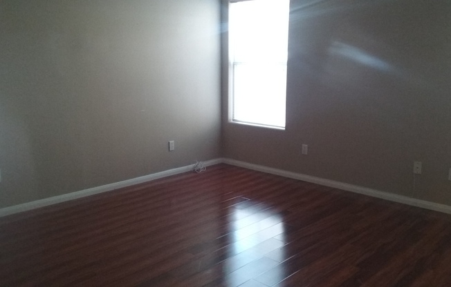 2 beds, 2 baths, $1,500