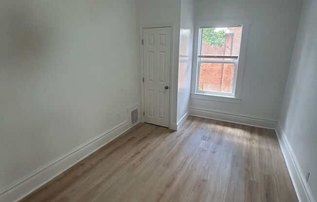 1269 E Borgkort Properties