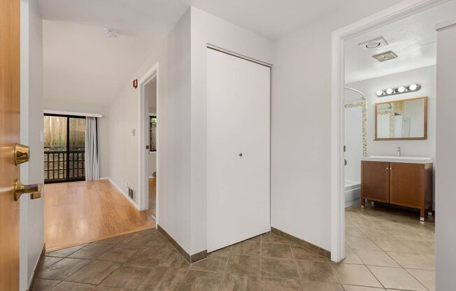 Charming, Updated 1-Bedroom Condo in Prime Location Near Light Rail