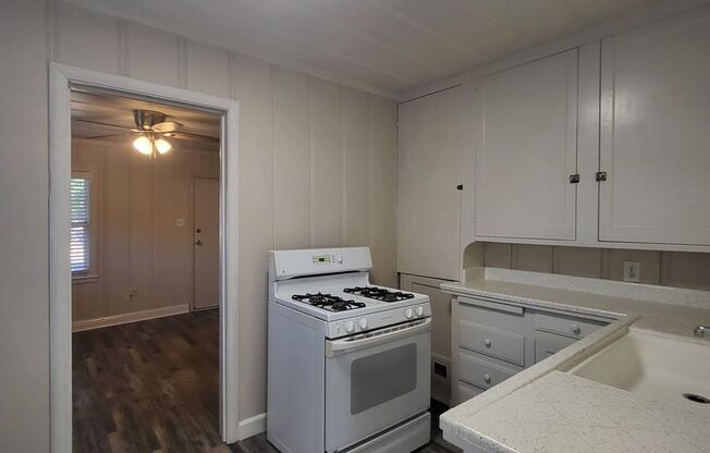 1 bed, 1 bath, 500 sqft, $1,475, Unit 4600