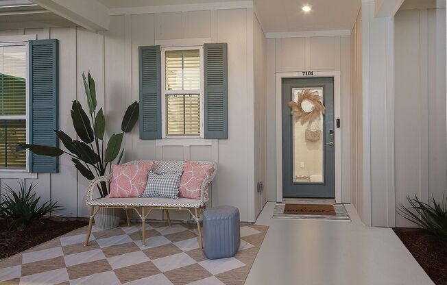 2 beds, 2 baths, 983 sqft, $2,125, Unit 7103