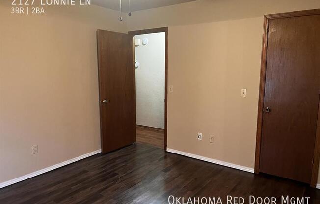 3 beds, 2 baths, 1,132 sqft, $1,360