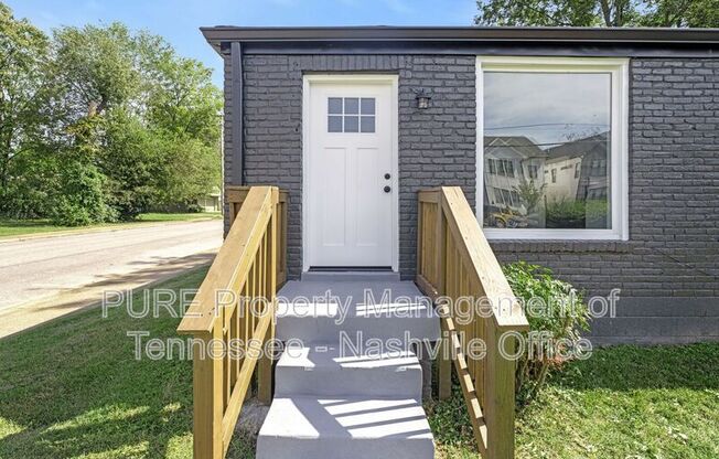 1127 N 5 ST