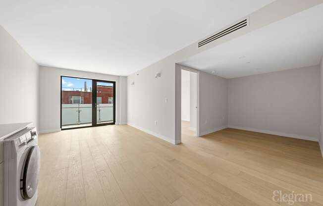 136 80 41 AVE