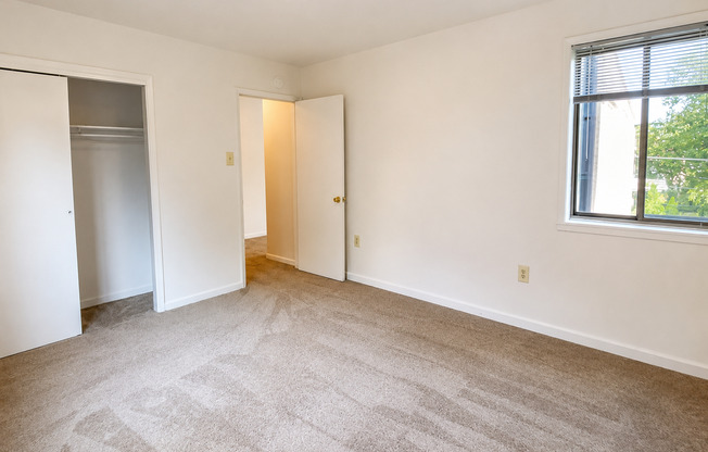 1 bed, 1 bath, 615 sqft, $1,645, Unit 200