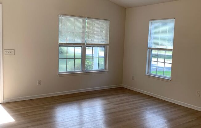 Three Bedroom, Two Bath House on Masonboro Loop