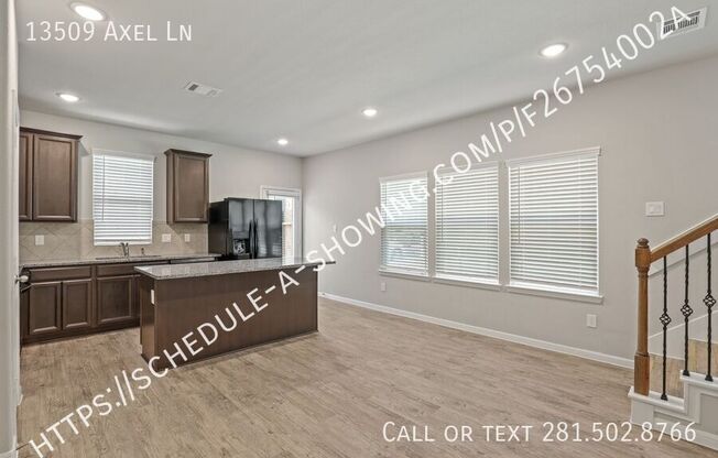13509 AXEL LN