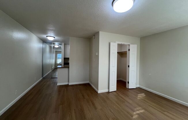 Studio, 1 bath, 380 sqft, $2,025, Unit 777-110