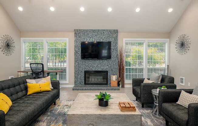 Haven Lake Oswego | Clubhouse