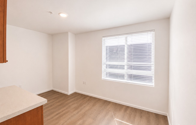 Studio, 1 bath, 176 sqft, $1,295, Unit 3219