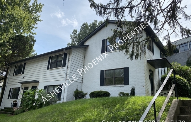 615 Biltmore Avenue
Unit P1
Beverly Condominiums