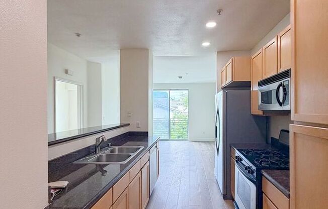 6400 Crescent Park E Apt 109
