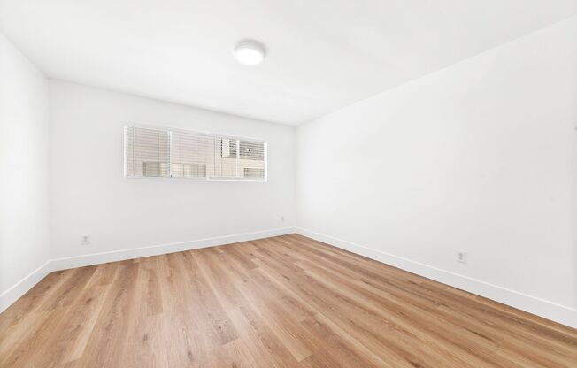 1 bed, 1 bath, 690 sqft, $2,150, Unit 111