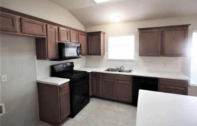 3 beds, 2 baths, $1,850