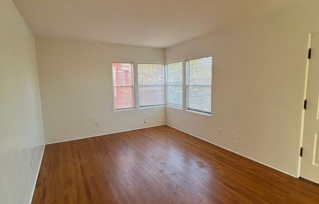 Two bedroom House w/ detached Garage available now