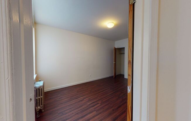 1 bed, 1 bath, 330 sqft, $1,045, Unit 203