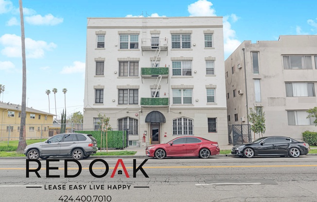 109 2/3 S NORMANDIE AVE