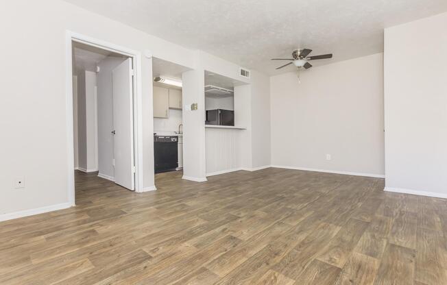 Home - The Ayva at Oaklawn - Dallas, TX