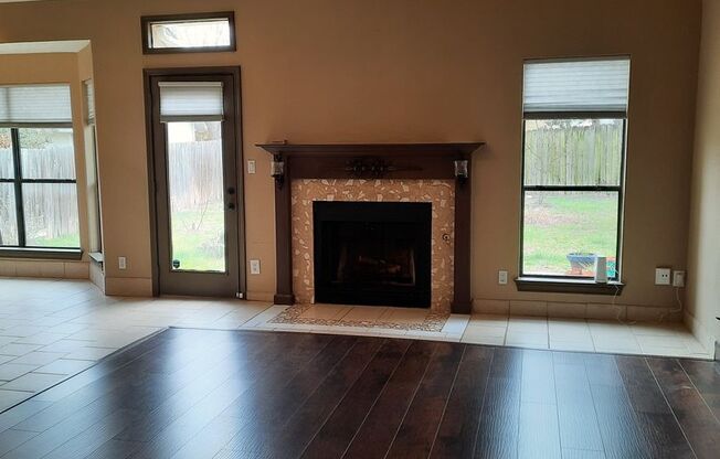Solar-Powered Pflugerville Property - Lots Of Room and Backyard Living