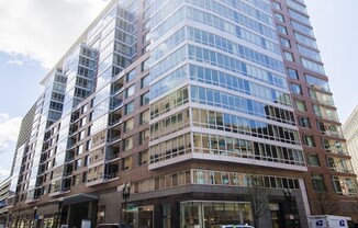 1 CHARLES ST