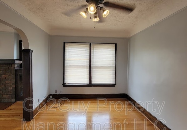 1027 29 WASHINGTON 1029