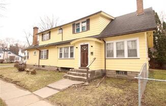 105 Flanders Street