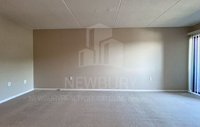 1 bed, 1 bath, 765 sqft, $995, Unit TH 405