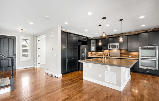Luxury 4BD, 4BA Backcountry Home with Fenced Yard