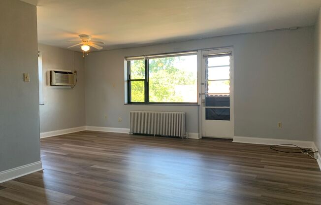 3 beds, 1 bath, 1,000 sqft, $2,380, Unit 6236 Fifth Ave. #200A