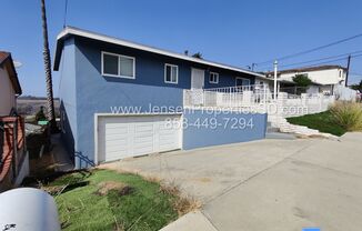 3BR/2BA RENOVATED HOME w/ BEAUTIFUL VIEW, GARAGE, WASHER/DRYER HOOKUPS