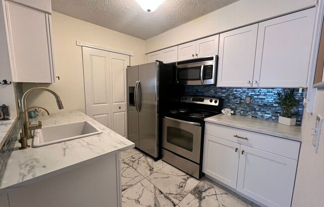 1081 S. Hiawassee Rd #711