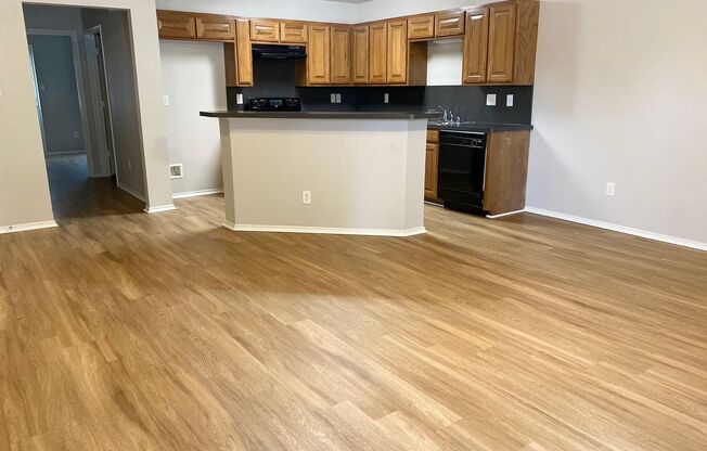 SENIOR LIVING! 55 and older Gated Community!