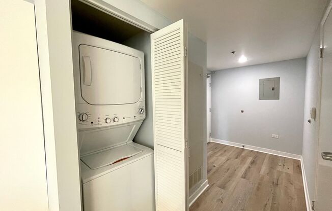 2 beds, 2 baths, $3,300