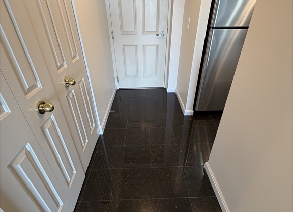 1 bed, 1 bath, 796 sqft, $3,300, Unit 2203