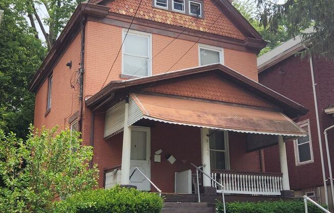 3148 Harvard Avenue - Harvard 3148