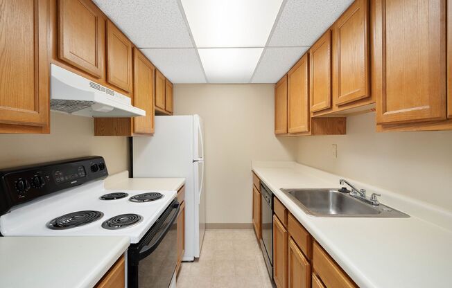 1 bed, 1 bath, 750 sqft, $1,099, Unit 110 C