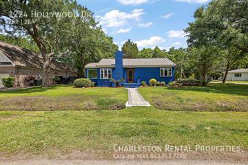 1224 HOLLYWOOD DR