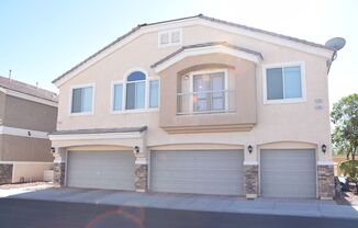 $1,725p/m - NLV 2 STORY TOWNHOME - COMMUNITY POOL & PARKS