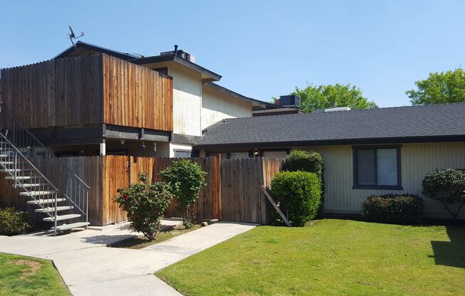 M13- 2820 N. HALFMOON DR.