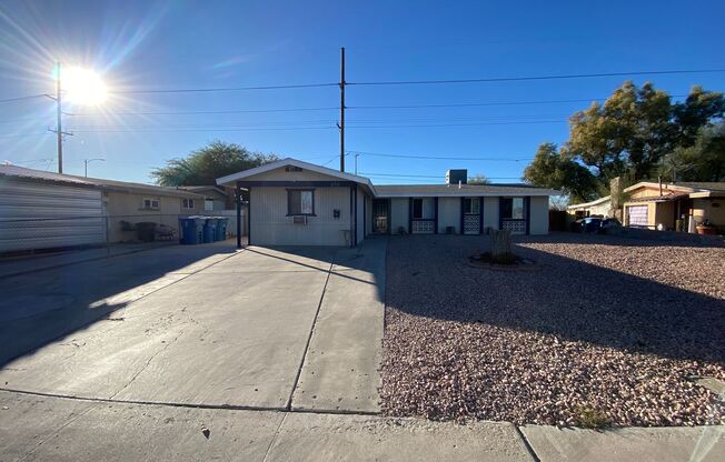 4 Bedroom Close To Las Vegas Blvd. & North Pecos