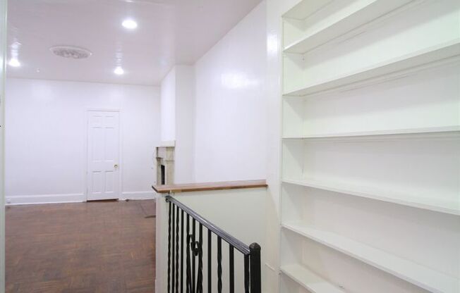 404 S 9th Street