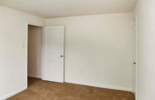 1 bed, 1 bath, 500 sqft, $1,089, Unit C22