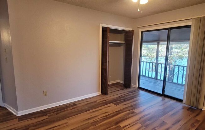 2 beds, 2 baths, $1,250