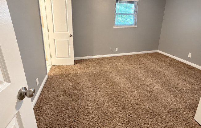 3 beds, 2 baths, $1,795