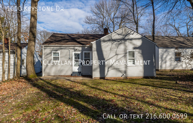 1000 KEYSTONE DR